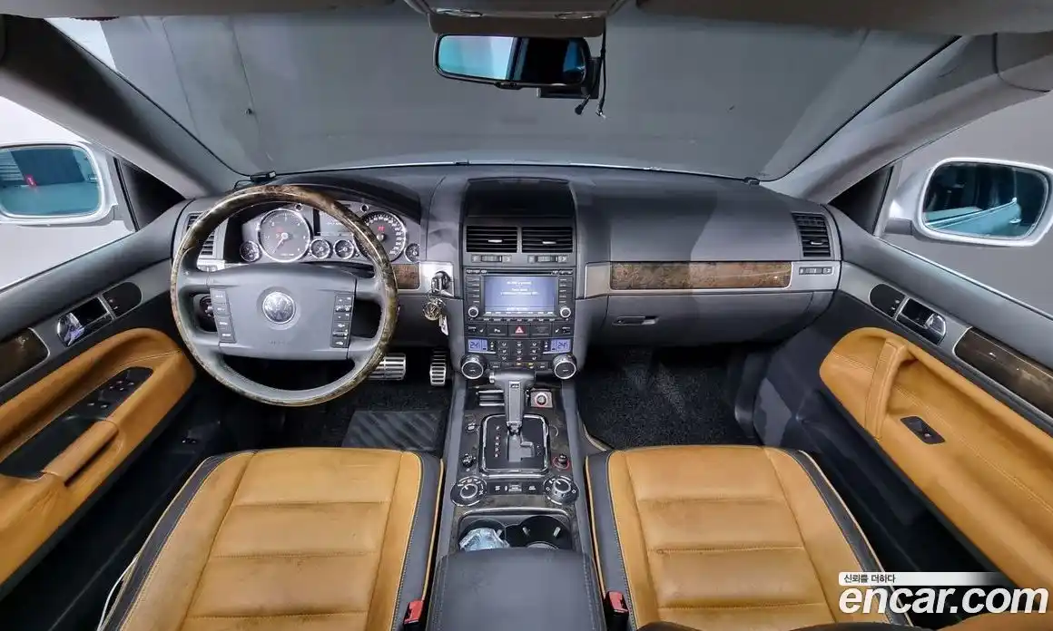 Volkswagen Touareg 2007 4.9 Автомат в Москве № 199250, фото 9