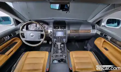 Volkswagen Touareg 2007 4.9 Автомат в Москве № 199250, миниатюра 9