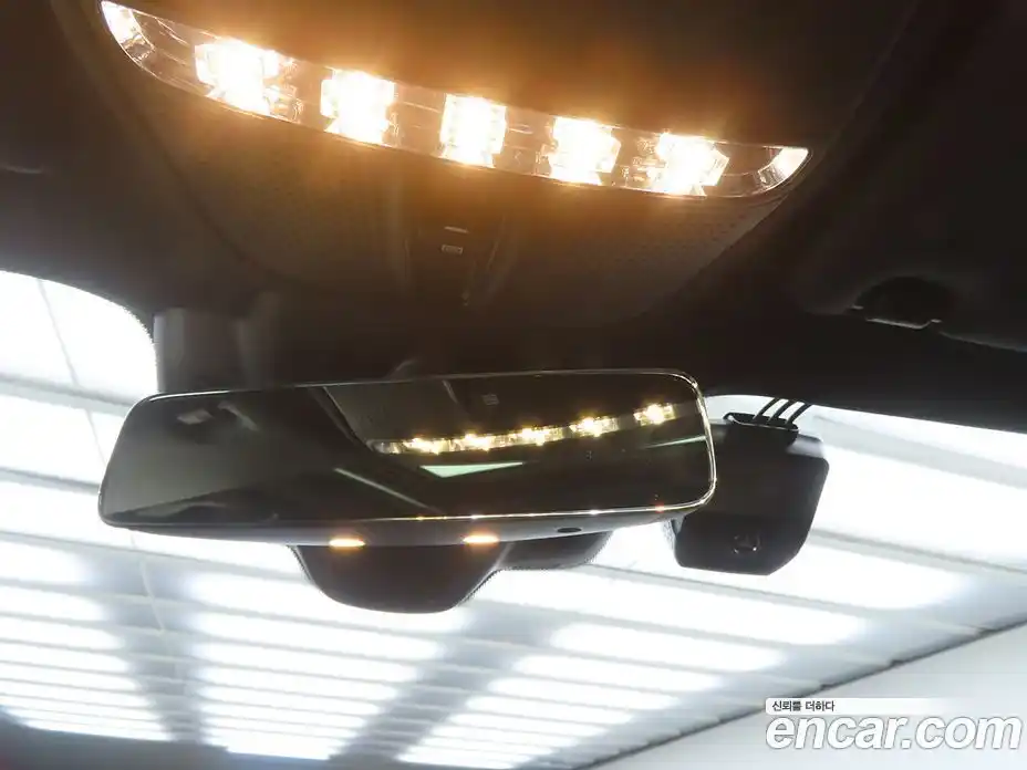 Mercedes-Benz E-Class 2021 2.0 Автомат в Москве № 201881, фото 12