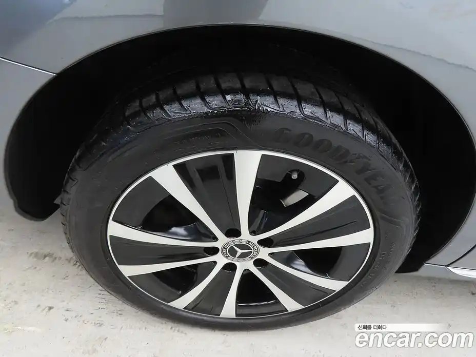 Mercedes-Benz E-Class 2021 2.0 Автомат в Москве № 201881, фото 20