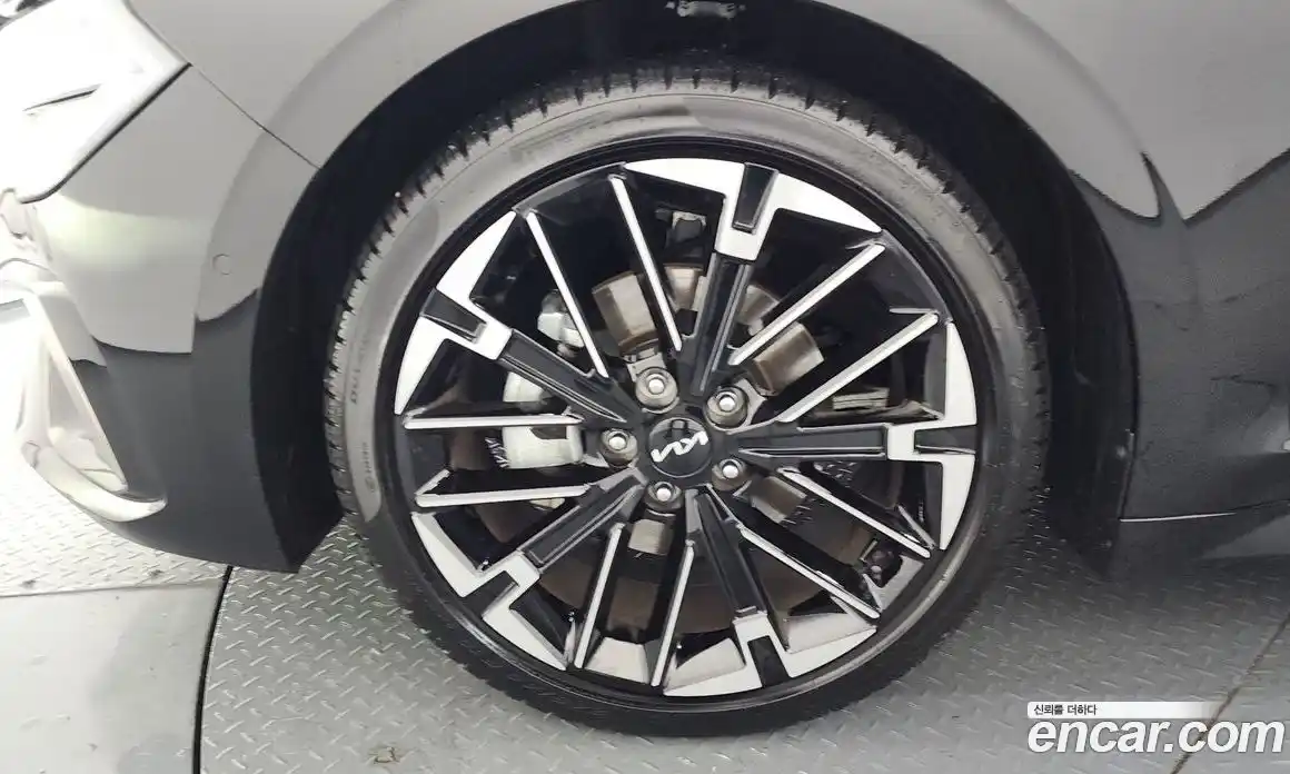 Kia K5 2025 1.6 Автомат в Москве № 211110, фото 4