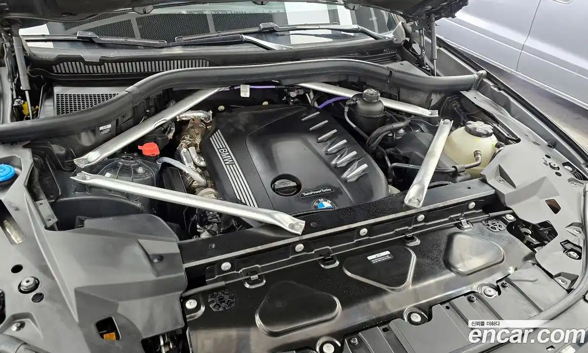 BMW X6 2023 3.0 Автомат в Москве № 211282, фото 7