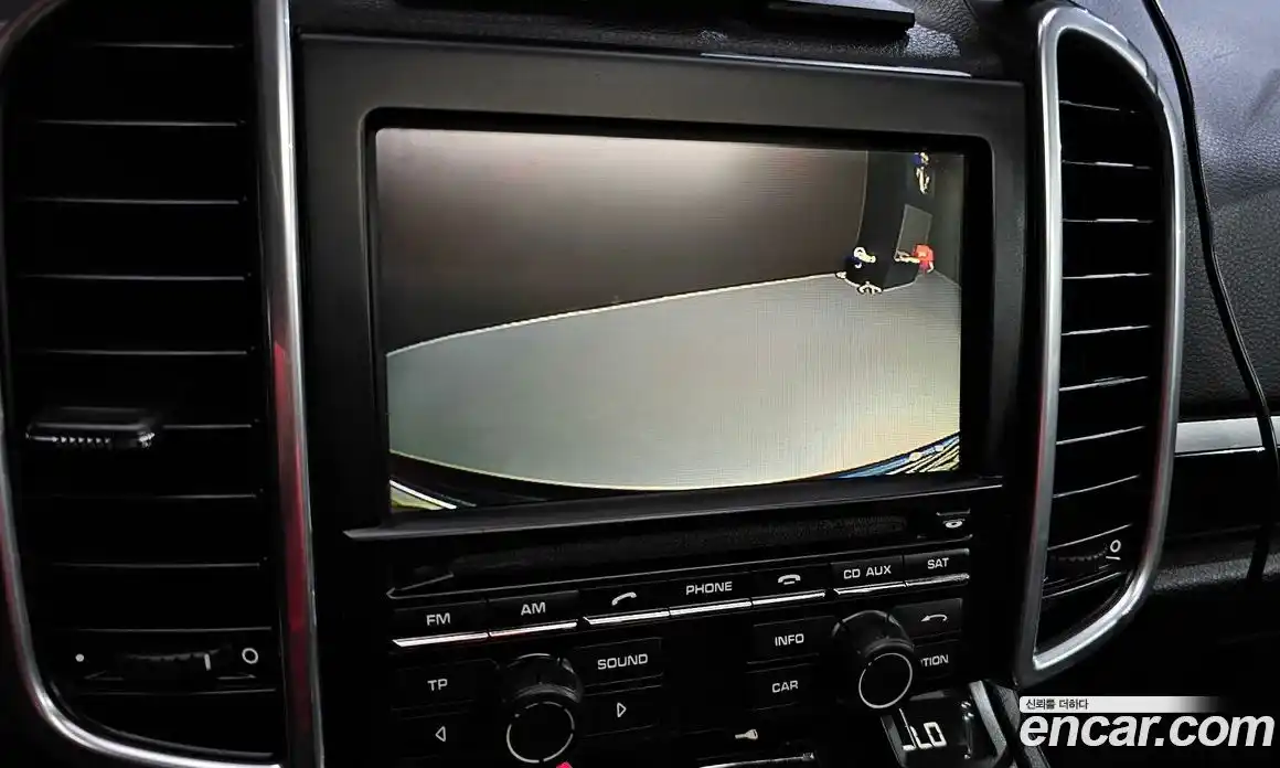 Porsche Cayenne 2011 3.0 Автомат в Москве № 212074, фото 17