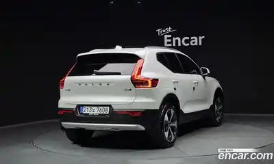 Volvo XC40 2025 2.0 Автомат в Москве № 212791, миниатюра 2