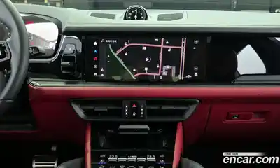 Porsche Cayenne 2025 4.0 Автомат в Москве № 212958, миниатюра 3