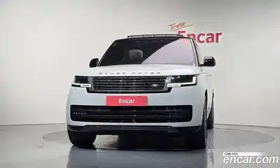 Land Rover Range-Rover 2023 4.4 Автомат в Москве № 213314, миниатюра 2