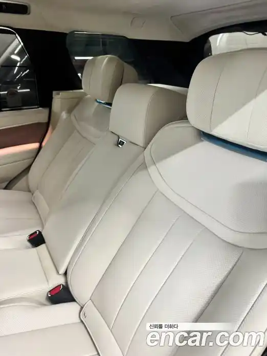 Land Rover Range-Rover 2025 4.4 Автомат в Москве № 213876, фото 14