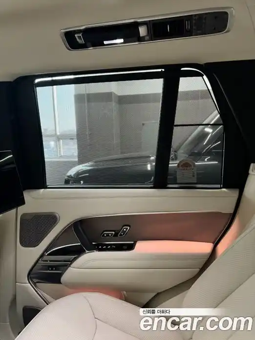 Land Rover Range-Rover 2025 4.4 Автомат в Москве № 213876, фото 19