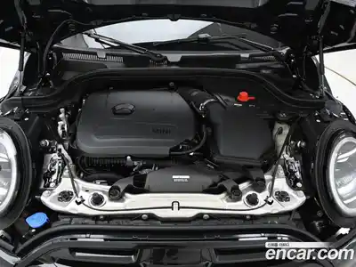 Mini Cooper 2025 2.0 Автомат в Москве № 213923, миниатюра 6