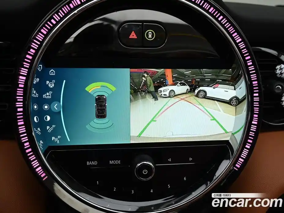 Mini Cooper Convertible 2024 2.0 Автомат в Москве № 214039, фото 15