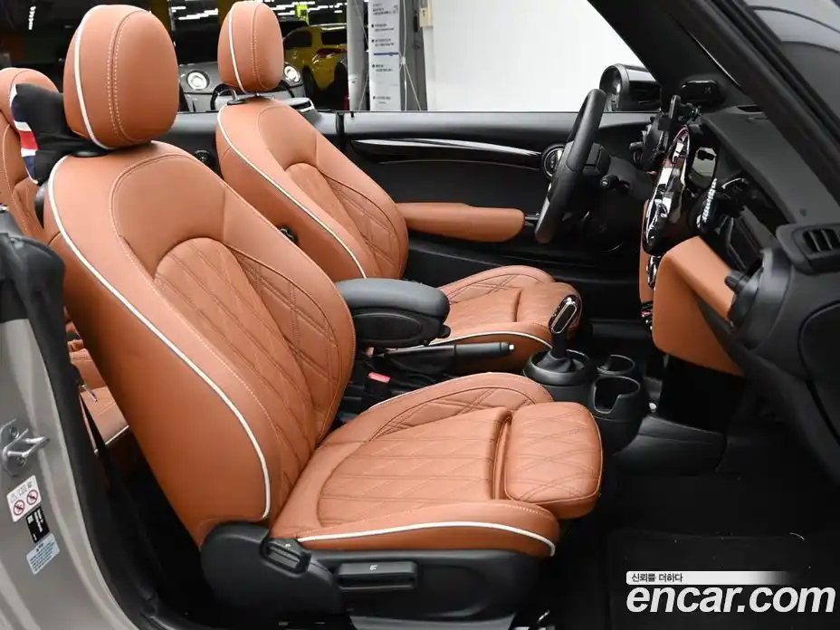 Mini Cooper Convertible 2024 2.0 Автомат в Москве № 214039, фото 10