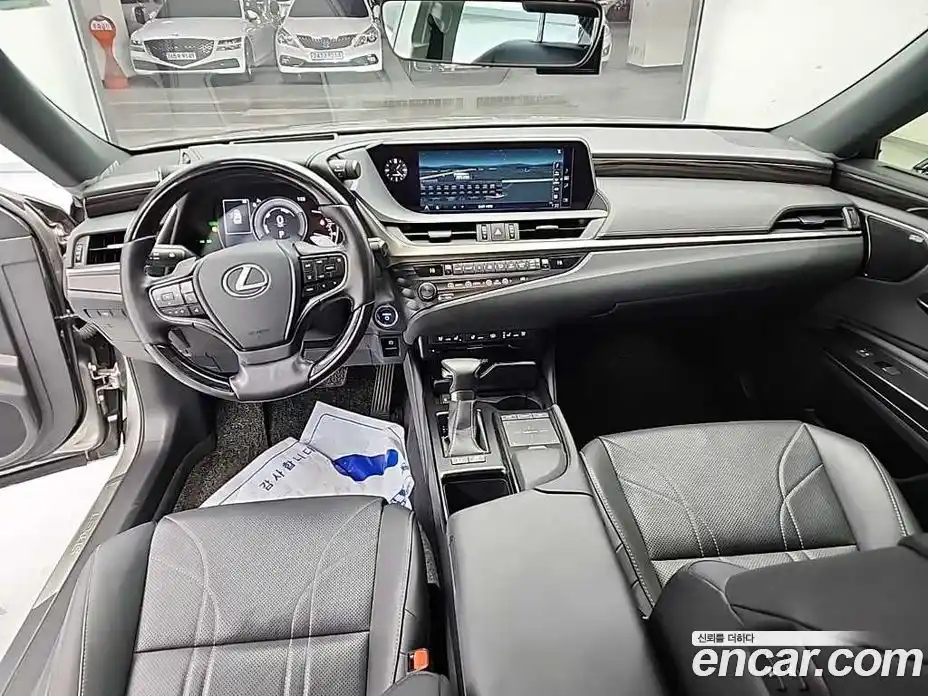 Lexus ES 2020 2.5 Автомат в Москве № 214841, фото 7