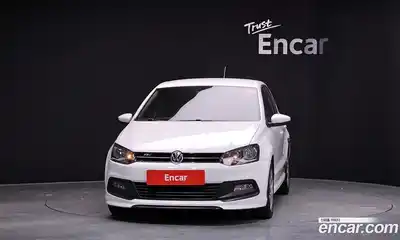 Volkswagen Polo 2013 1.6 Автомат в Москве № 215282, миниатюра 12