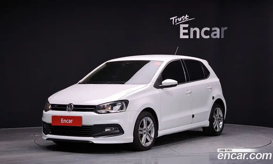 Volkswagen Polo 2013 1.6 Автомат в Москве № 215282, фото 8