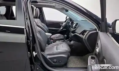 Jeep Cherokee 2019 2.4 Автомат в Москве № 215421, миниатюра 3