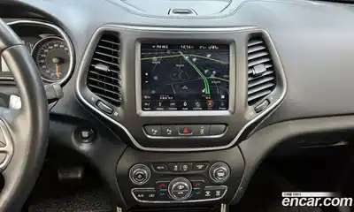 Jeep Cherokee 2019 2.4 Автомат в Москве № 215421, миниатюра 6
