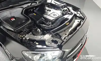 Mercedes-Benz E-Class 2023 2.0 Автомат в Москве № 218702, миниатюра 8