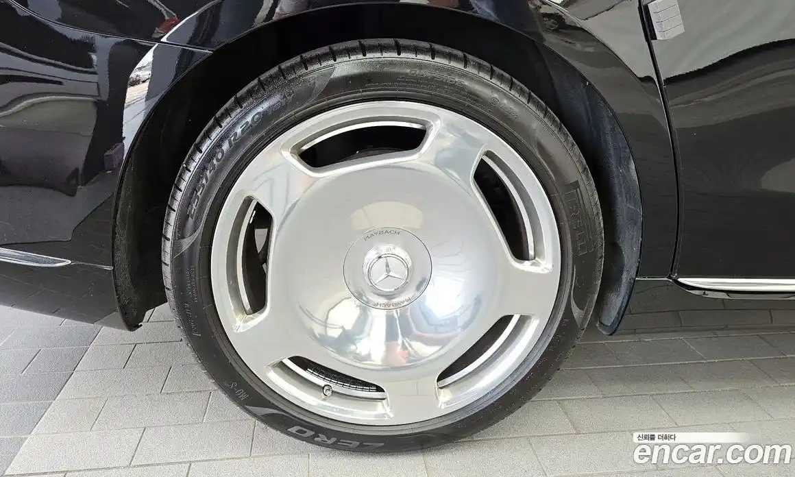 Mercedes-Benz S-Class 2024 4.0 Автомат в Москве № 219916, фото 15