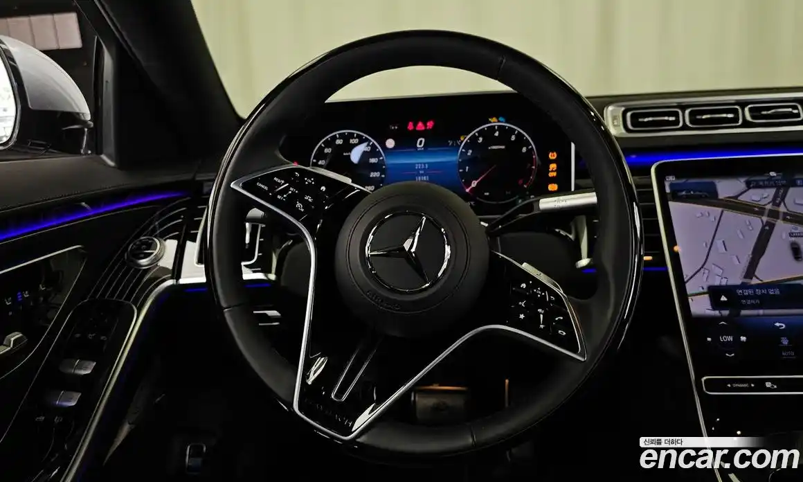 Mercedes-Benz S-Class 2024 4.0 Автомат в Москве № 219916, фото 20