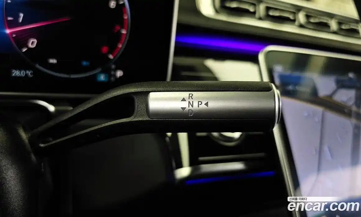 Mercedes-Benz S-Class 2024 4.0 Автомат в Москве № 219916, фото 4