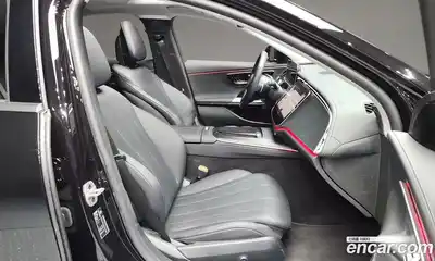 Mercedes-Benz E-Class, 2024