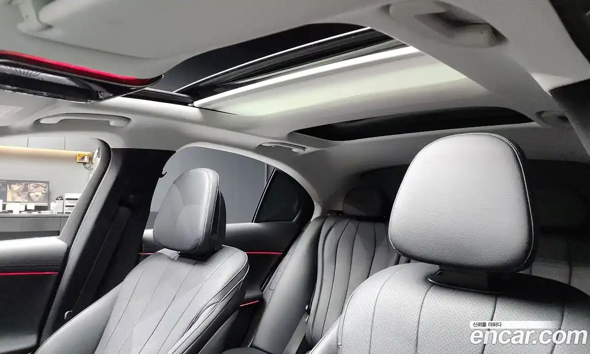 Mercedes-Benz E-Class 2024 2.0 Автомат в Москве № 220630, фото 18