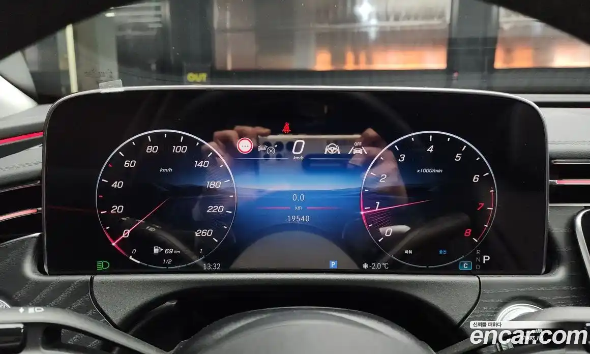 Mercedes-Benz E-Class 2024 2.0 Автомат в Москве № 220630, фото 19