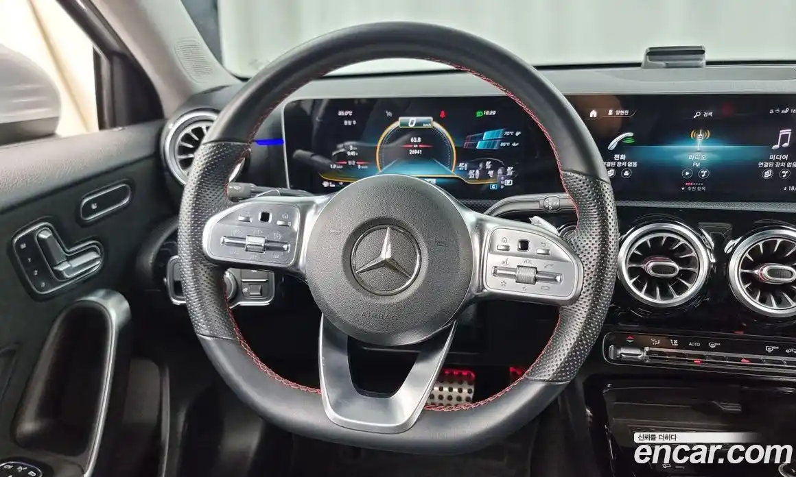 Mercedes-Benz A-Class 2020 2.0 Автомат в Москве № 222947, фото 10