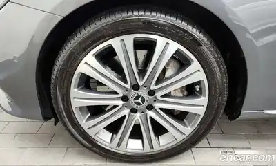 Mercedes-Benz E-Class, 2018