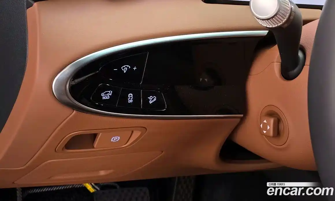 Genesis GV70 2025 2.5 Автомат в Москве № 22499, фото 15