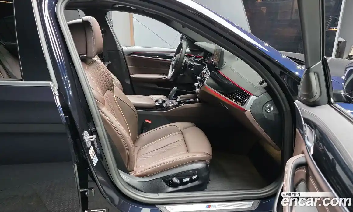 BMW 5-Series 2023 2.0 Автомат в Москве № 228198, фото 11