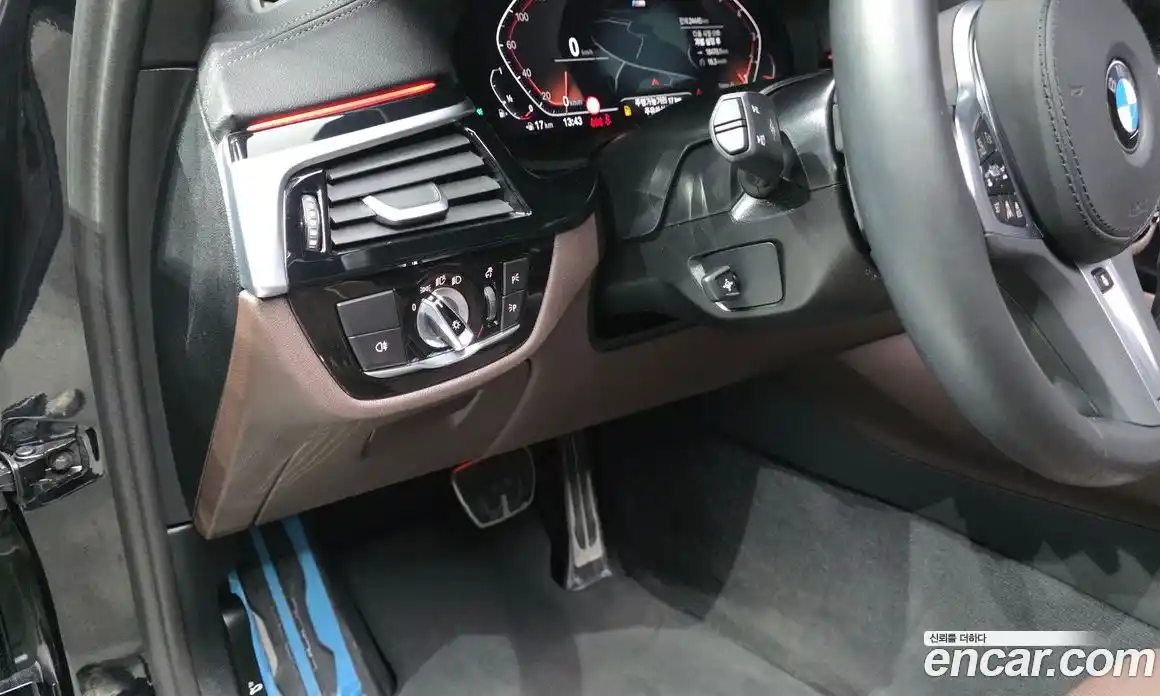 BMW 5-Series 2023 2.0 Автомат в Москве № 228198, фото 14