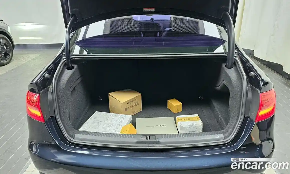 Audi A4 2015 2.0 Автомат в Москве № 229095, фото 15