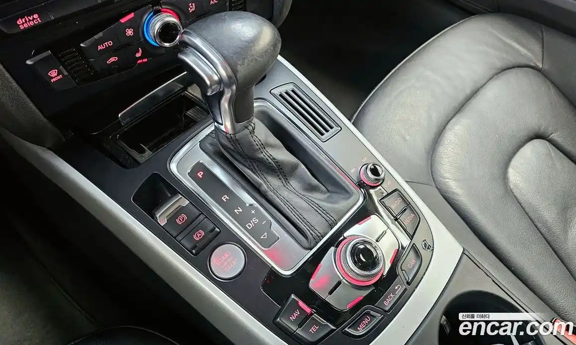 Audi A4 2015 2.0 Автомат в Москве № 229095, фото 3