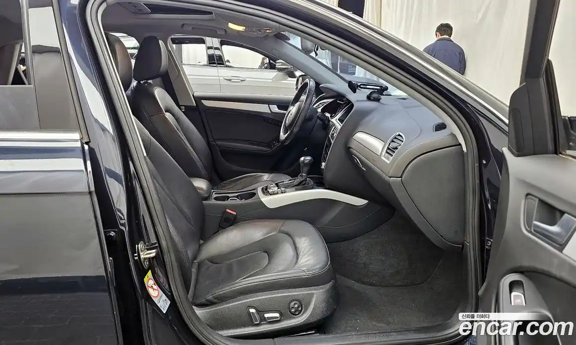 Audi A4 2015 2.0 Автомат в Москве № 229095, фото 7