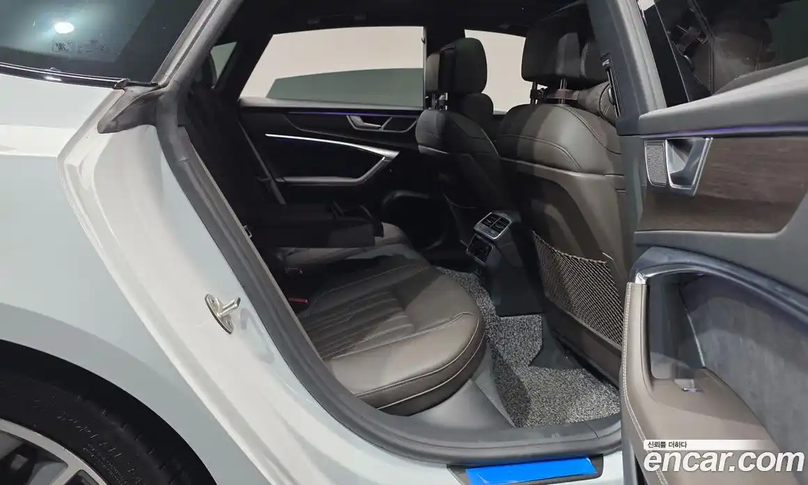 Audi A7 2022 3.0 Автомат в Москве № 229728, фото 15