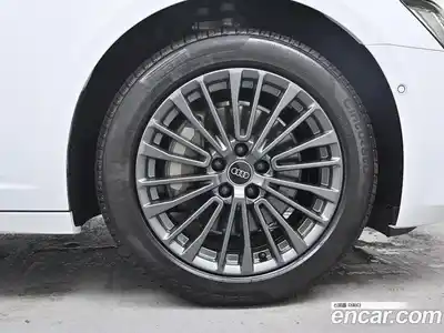 Audi A6 2025 2.0 Автомат в Москве № 230244, миниатюра 5