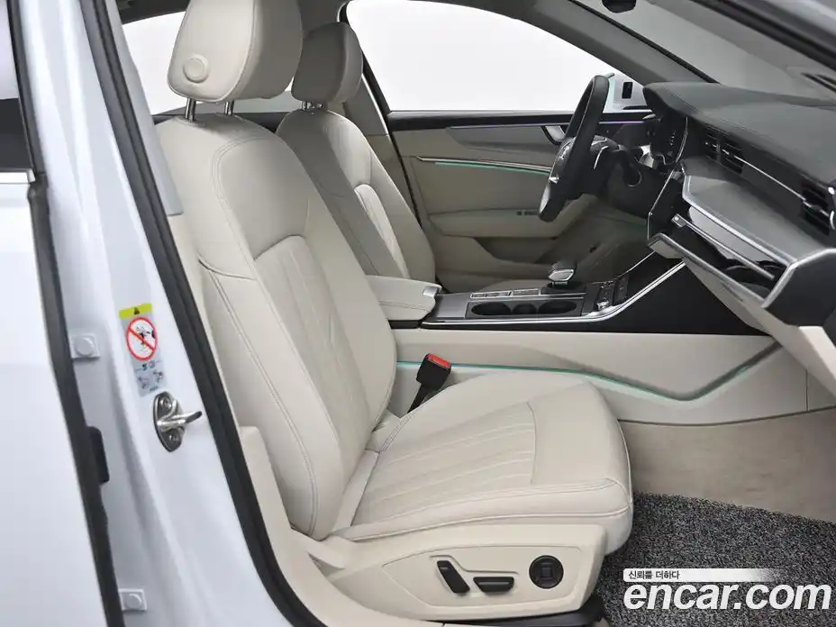 Audi A6 2025 2.0 Автомат в Москве № 230244, фото 10