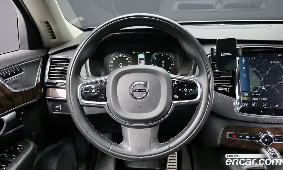 Volvo XC90 2017 2.0 Автомат в Москве № 230607, фото 17