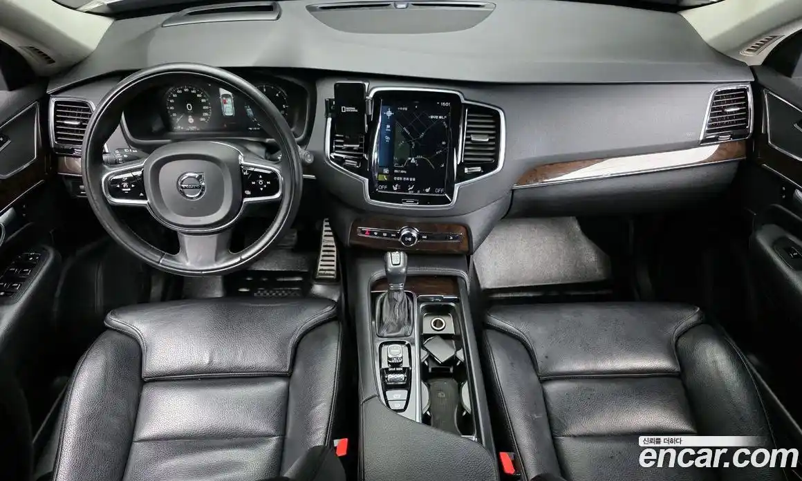 Volvo XC90 2017 2.0 Автомат в Москве № 230607, фото 3