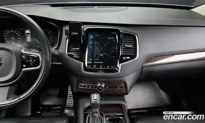 Volvo XC90 2017 2.0 Автомат в Москве № 230607, миниатюра 4
