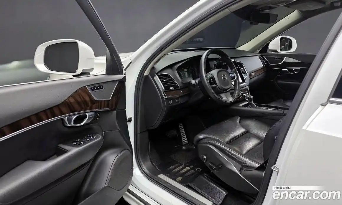 Volvo XC90 2017 2.0 Автомат в Москве № 230607, фото 7