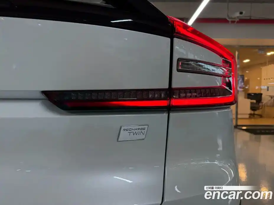 Volvo C40 2024 0.2 Автомат в Москве № 230874, фото 17