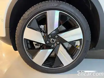 Volvo C40 2024 0.2 Автомат в Москве № 230874, миниатюра 5