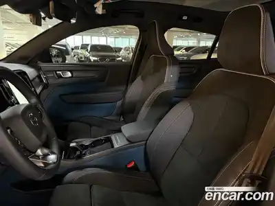 Volvo C40 2024 0.2 Автомат в Москве № 230874, миниатюра 10