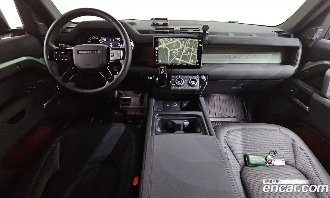 Land Rover Defender 2023 3.0 Автомат в Москве № 231202, фото 17