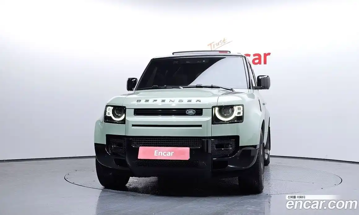 Land Rover Defender 2023 3.0 Автомат в Москве № 231202, фото 18