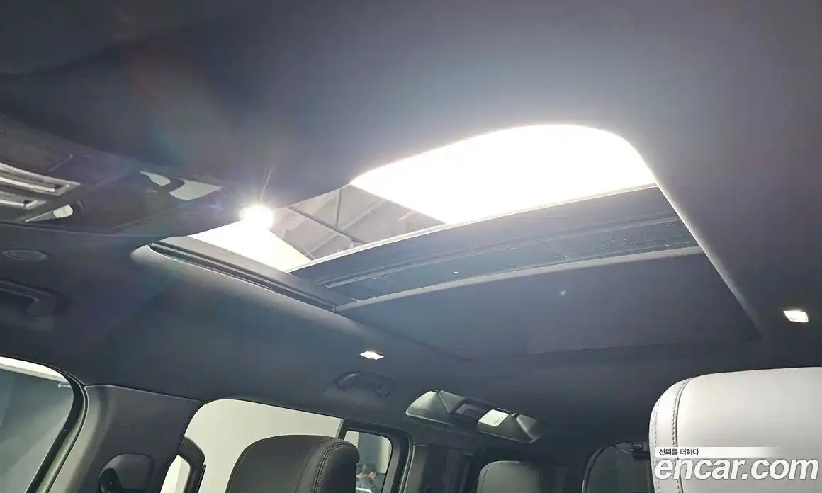 Land Rover Defender 2023 3.0 Автомат в Москве № 231202, фото 4