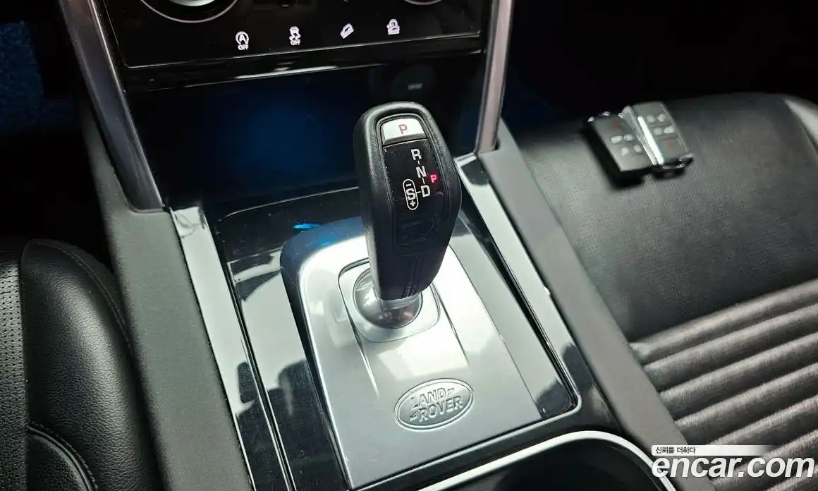 Land Rover Discovery Sport 2020 2.0 Автомат в Москве № 231294, фото 18