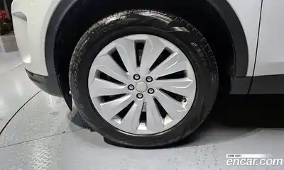 Land Rover Discovery Sport 2020 2.0 Автомат в Москве № 231294, миниатюра 2